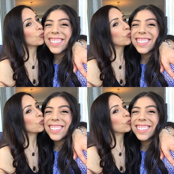 Meet your Posher, Ana - Picture 1 of 1